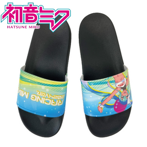 【再販】レーシングミク 2024 Summer Holiday Ver. シャワーサンダル※請選擇尺碼 ※不設寄送《25年5月預定》 日版(M碼) 全數$238 / ※不設寄送 / 25年3月21日