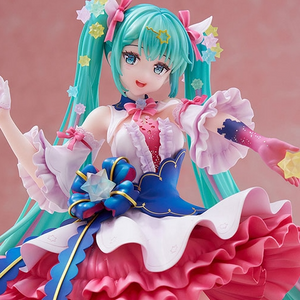 【限定販売】『Creators Collection Figure』初音ミク Rosuuri Ver.《25年5月預定》 行版 全數$1849 / *免運費   店取pt:20 / 24年10月7日