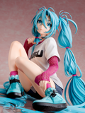 初音ミク×米山舞 The Latest Street Style "Cute"《24年12月預定》 行版 全數$2998 / *免運費   店取pt:40 / 24年3月18日